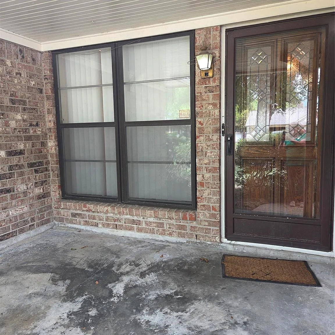 3 bed, 2.0 bath, 1665 sqft, $2,000 — Photo 3