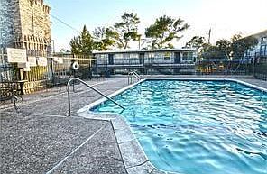 2nd image of 6700 Escondido Dr #6-G