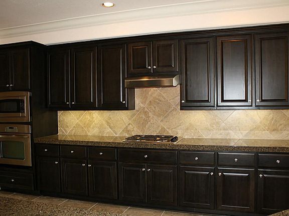 5th image of 2046 Palm Forest Ln