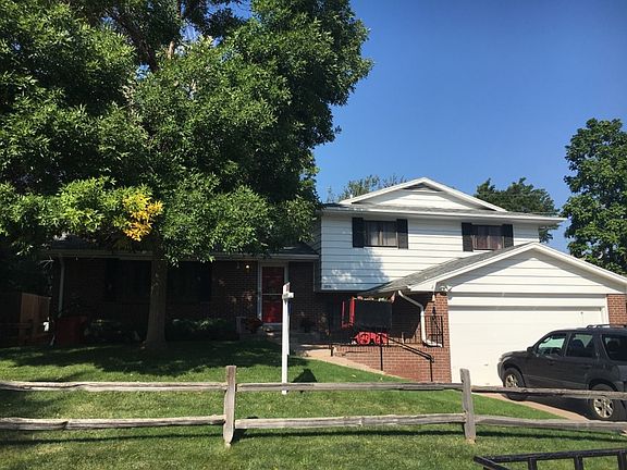 2nd image of 2851 S Valentia St