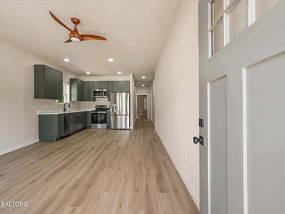 4th image of 5722/5724 Wallwood Rd