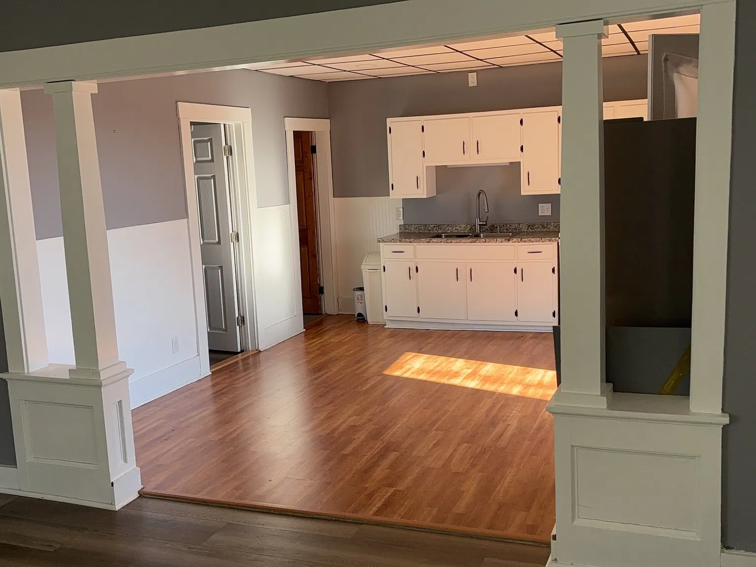 2 bed, 881 sqft, $1,650 — Photo 2