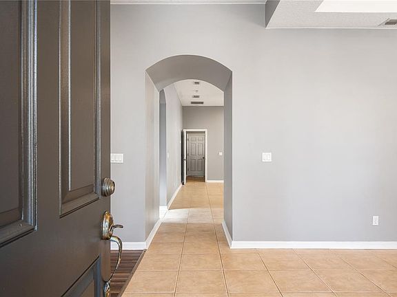 4th image of 13118 Sunkiss Loop