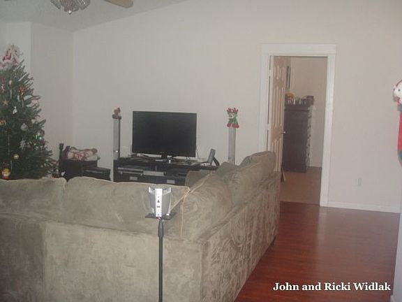 2nd image of 2355 SW Kent Cir