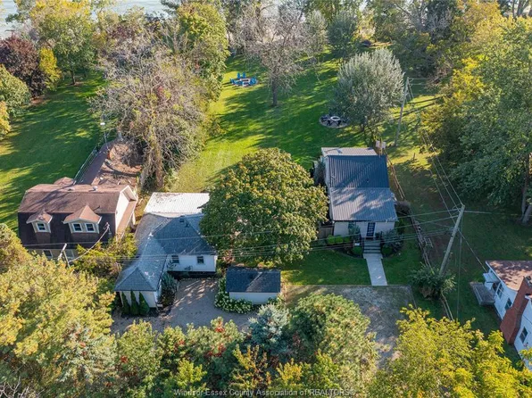 629 Schiller Beach Rd, Essex, ON N0R 1G0