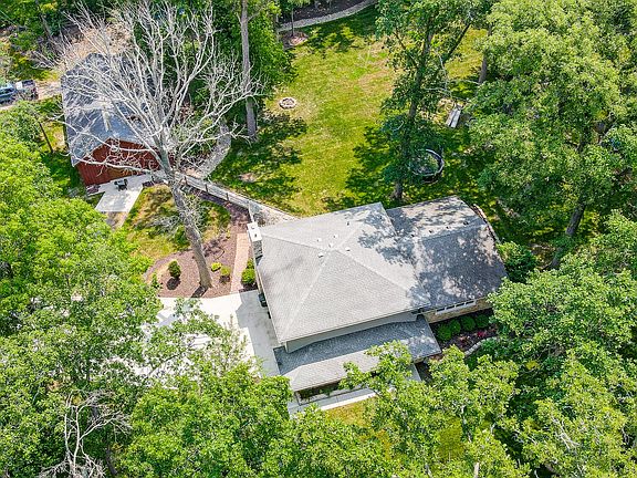 3rd image of 1337 Fairgreen Ave