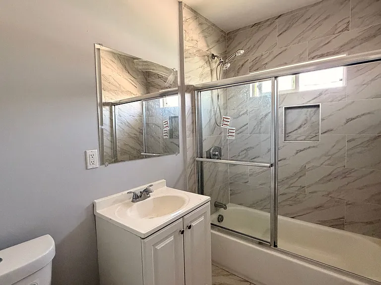 3920 Hillcrest Dr — Photo 10