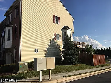 200 Cross Keys Pl — Photo 28