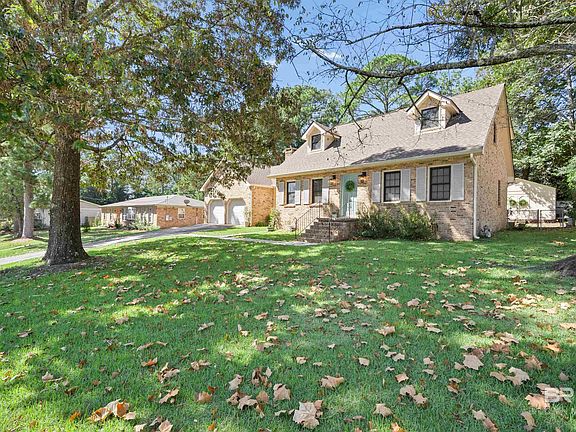 3rd image of 508 General Maury Dr