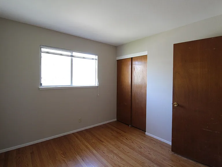 828 Taylor Ave #C — Photo 6