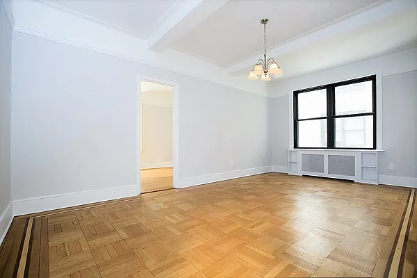 Sold by Cohen Smith Chang LLC | media 9