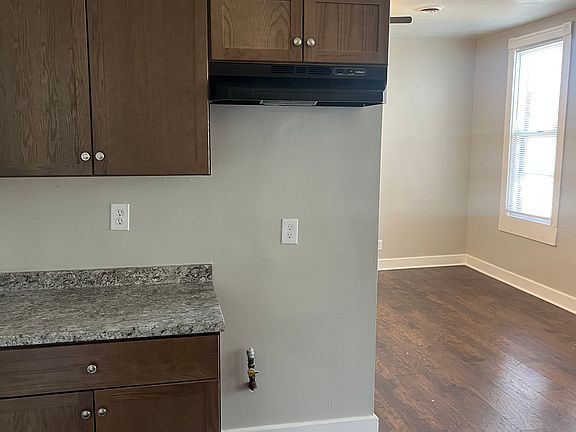3rd image of 1901 S 11th St #2B