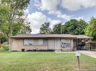 915 Cibolo Trl, Universal City, TX 78148
