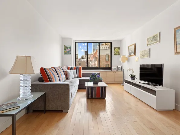 5 E 22nd St APT 16B, New York, NY 10010