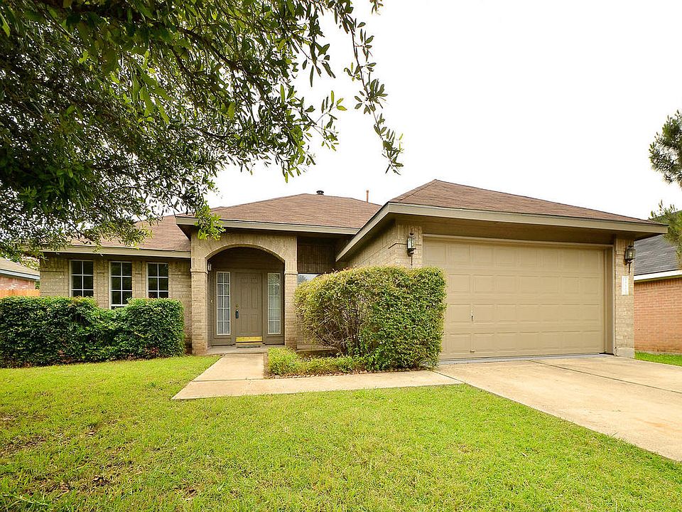 1st image of 1102 Woodview Dr