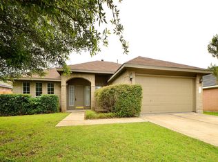 1102 Woodview Dr, Leander, TX 78641
