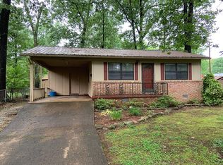 1795 Sun Valley Dr, Batesville, AR 72501