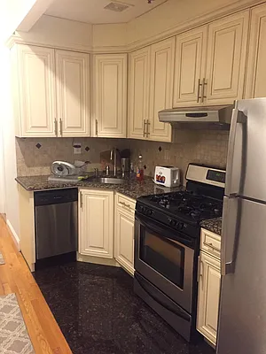 Rented by Century Homes Realty Group LLC | media 9