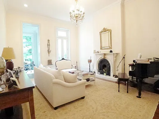 Rented by Sotheby's International Realty | media 2