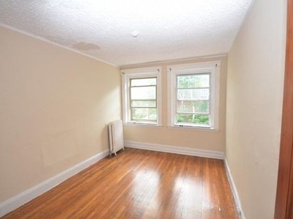 3rd image of 244 Kelton St APT 7