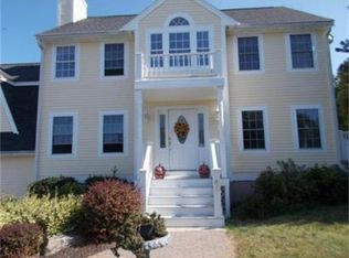 40 Cannon Rock Rd, Lynn, MA 01904