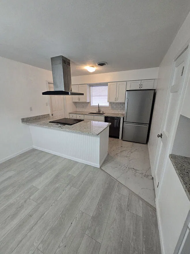 3 bed, 1281 sqft, $1,850 — Photo 4