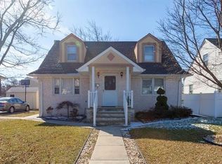 331 Green St, Woodbridge, NJ 07095