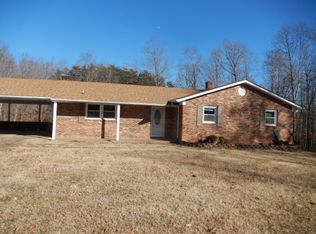 60 Brandermill Dr, Fieldale, VA 24089