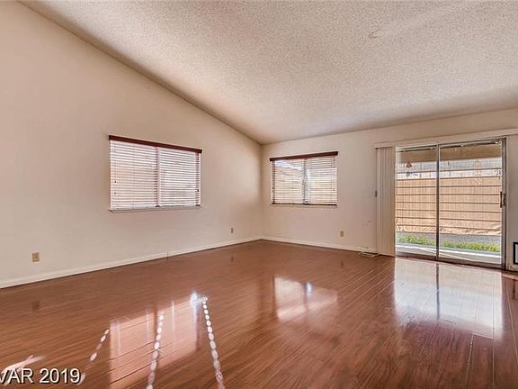 4th image of 6701 Sheffield Dr