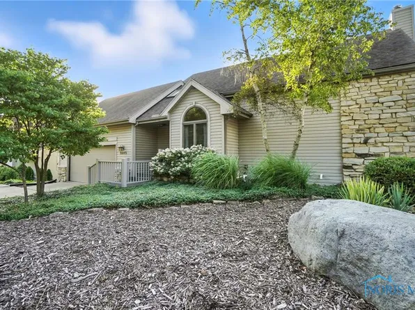 5685 N River Rd, Waterville, OH 43566