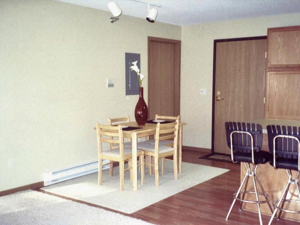 2nd image of 3531 13th Ave N