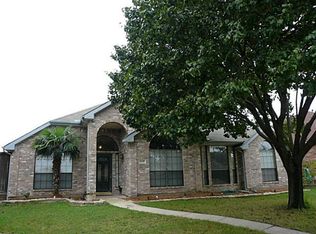 1630 Shannon Dr, Lewisville, TX 75077