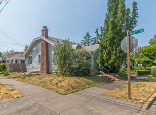 1494 Charnelton St, Eugene, OR 97401