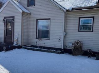 220 S Park Ave, South Beloit, IL 61080