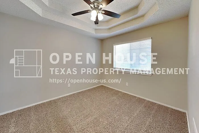 4207 Red Spruce Ln — Photo 13
