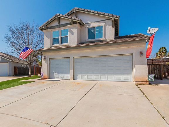 2nd image of 21862 Goldenrod Ln