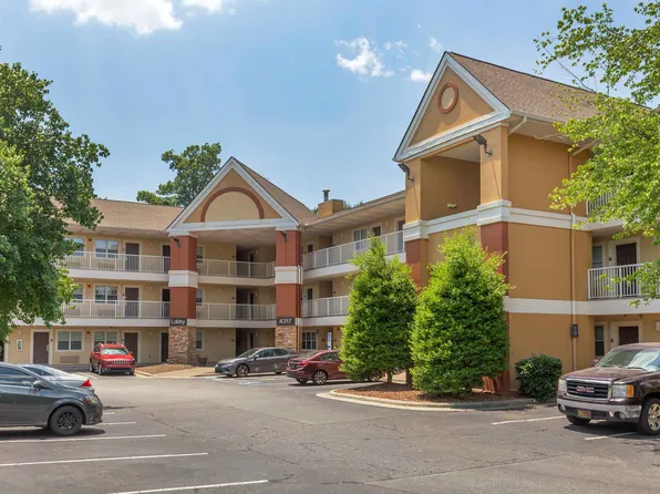 Greensboro - Wendover Ave. - Big Tree Way, 4317 Big Tree Way, Greensboro, NC 27409