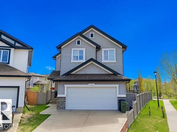1231 37a Ave NW, Edmonton, AB T6T 0G3
