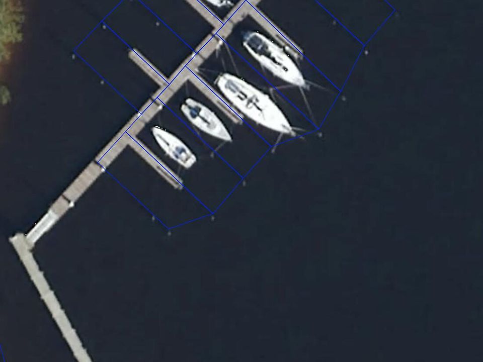 2nd image of 31 Diamond LOT 43