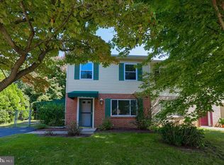 1111 Williamsburg Rd, Lancaster, PA 17603
