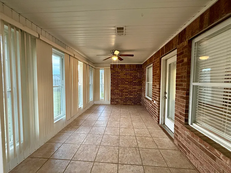 510 College Pl — Photo 38