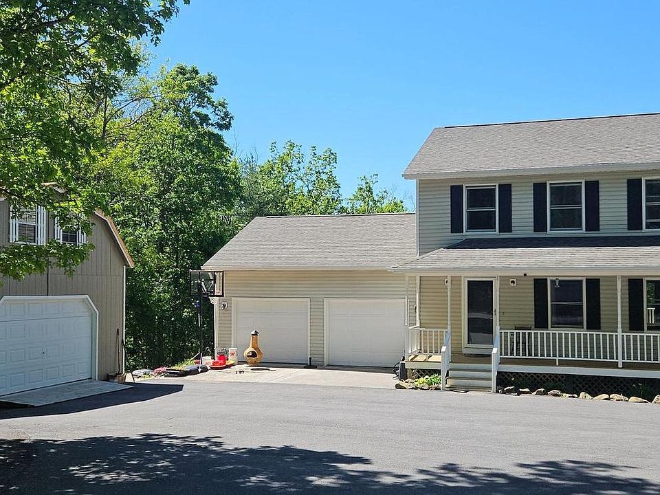 1st image of 148 Arklow Dr