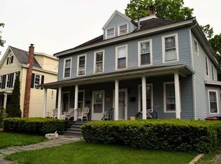 52 Livingston St, Rhinebeck, NY 12572
