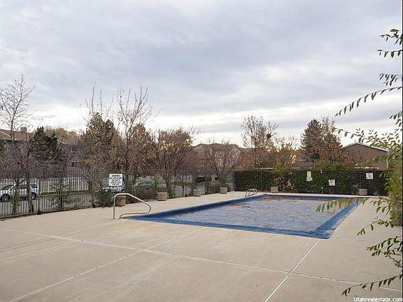 4th image of 1557 W 200 S APT C201