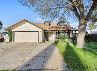 454 Oakwood Dr, Los Banos, CA 93635