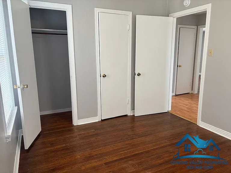 2406 Raney St — Photo 9