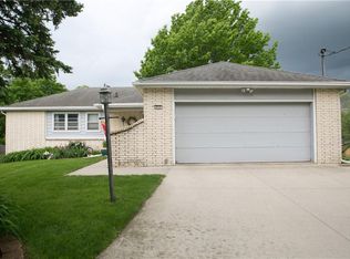 217 Scandia Cir, Des Moines, IA 50315