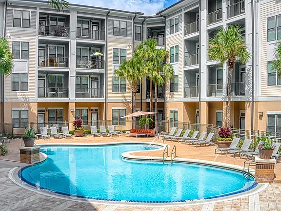 3rd image of 750 N Orange Ave #2-2107