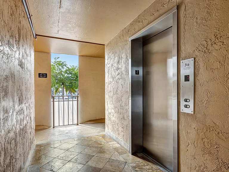 1777 SE 15th St #215 — Photo 30