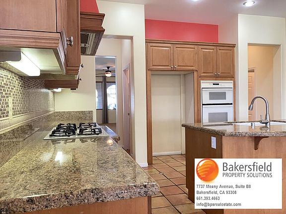 3rd image of 5003 Pelican Hill Dr